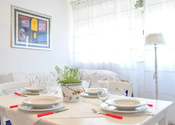 Beach Neira Сплит